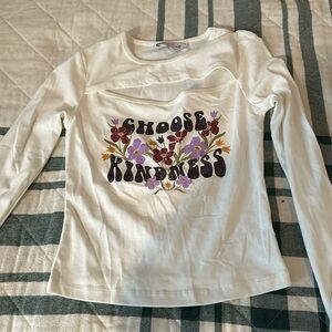 Cute white long sleeve. “Choose kindness”